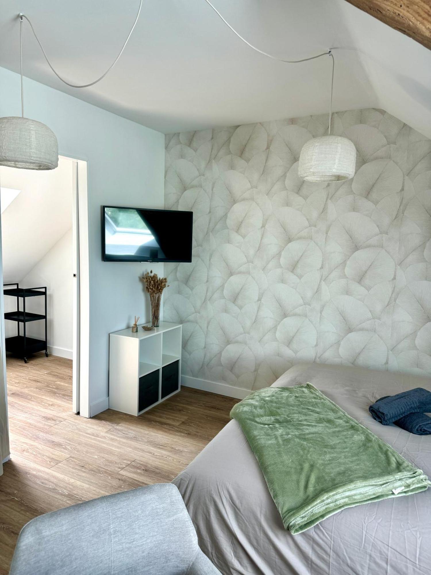 Suite Au Grand Air Chateauneuf-du-Faou Exterior photo