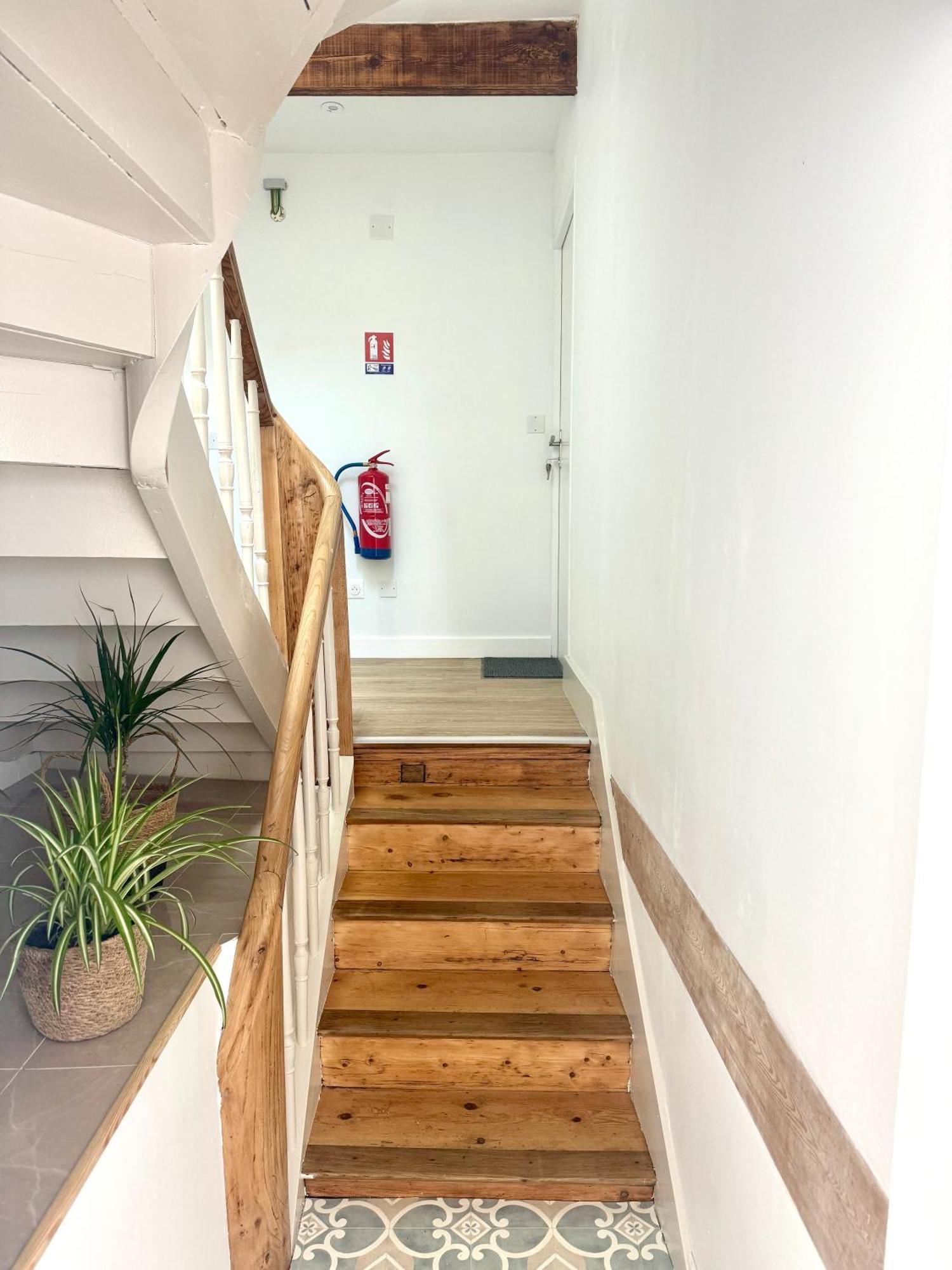 Suite Au Grand Air Chateauneuf-du-Faou Exterior photo