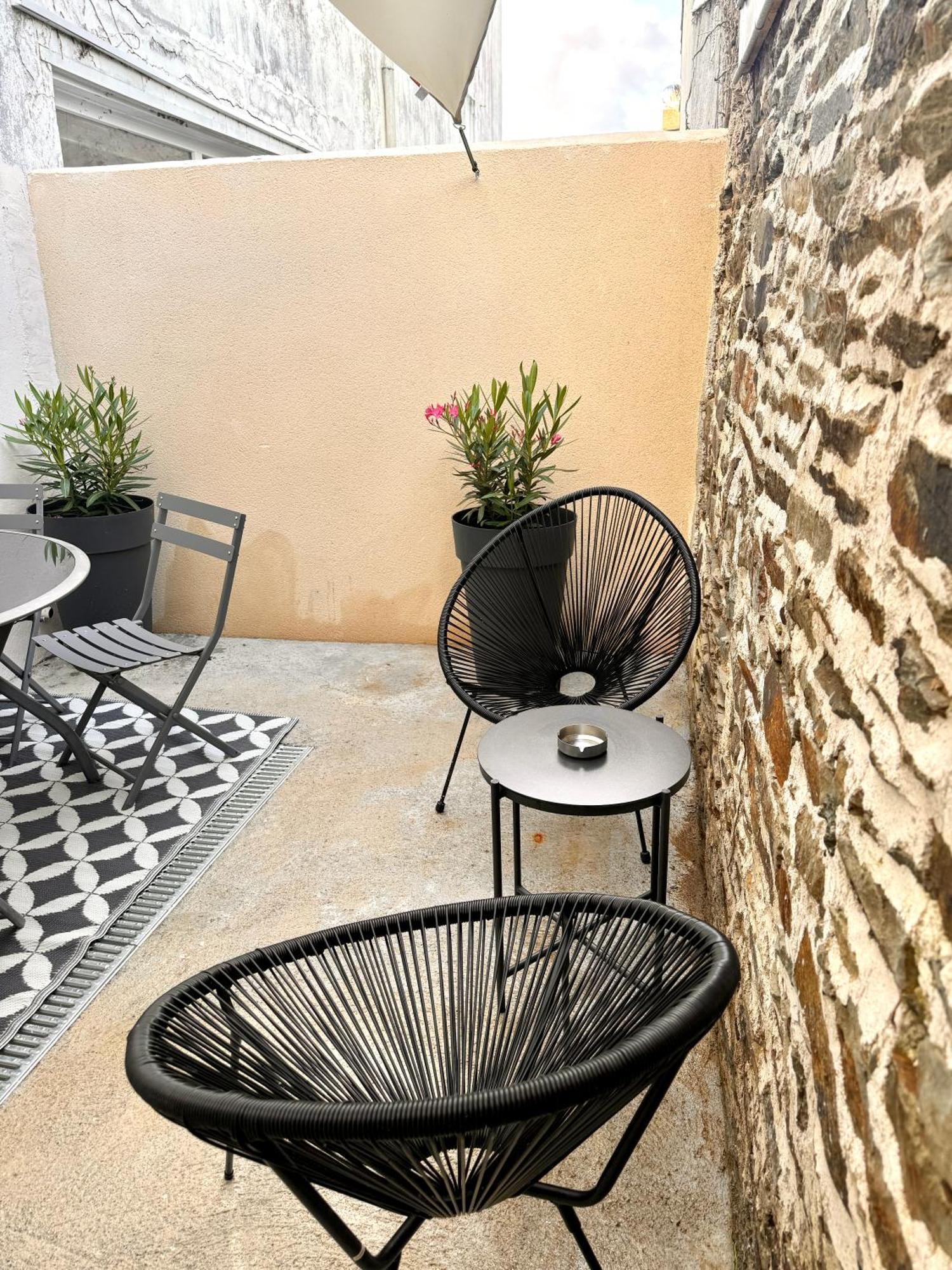 Suite Au Grand Air Chateauneuf-du-Faou Exterior photo