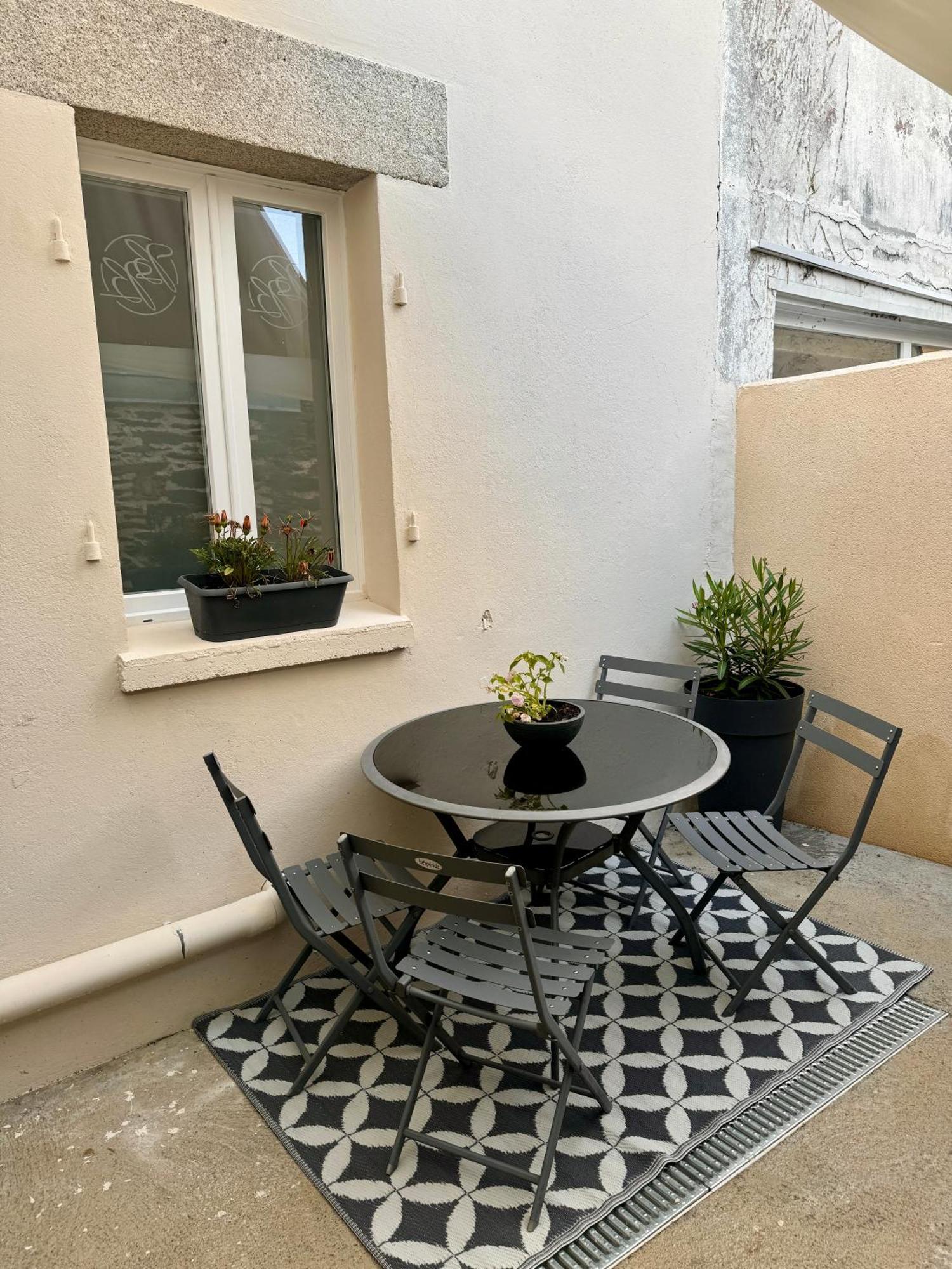 Suite Au Grand Air Chateauneuf-du-Faou Exterior photo